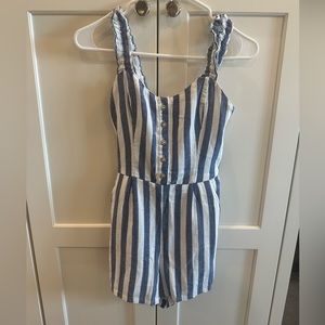 Hollister women’s blue and white striped romper with ruffle straps, XS